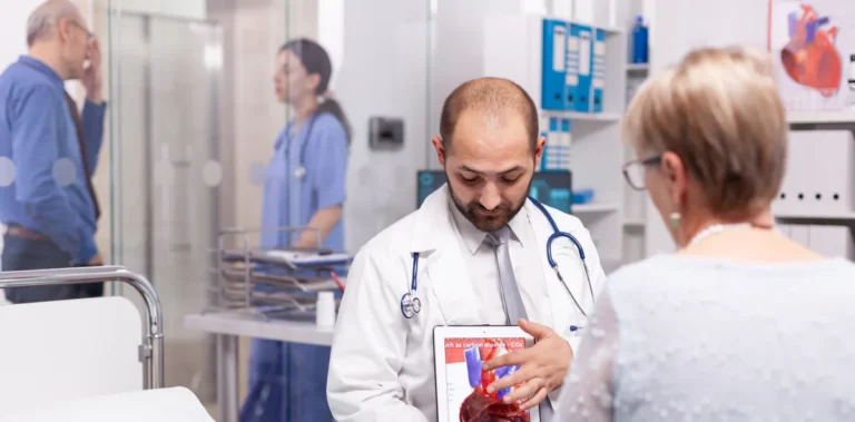 Cada 34 segundos muere una persona por enfermedad cardiovascular: la importancia de detectar la dislipidemia
