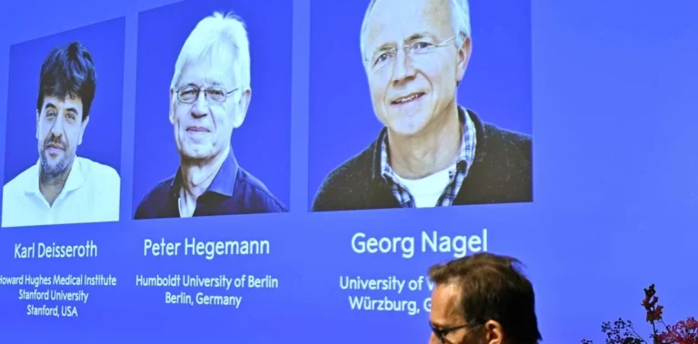 Nobel de Medicina 2026 para Deisseroth, Hegemann y Nagel por sus descubrimientos en optogenética