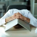 Burnout, depresión y trastornos del sueño entran al cuadro de enfermedades profesionales