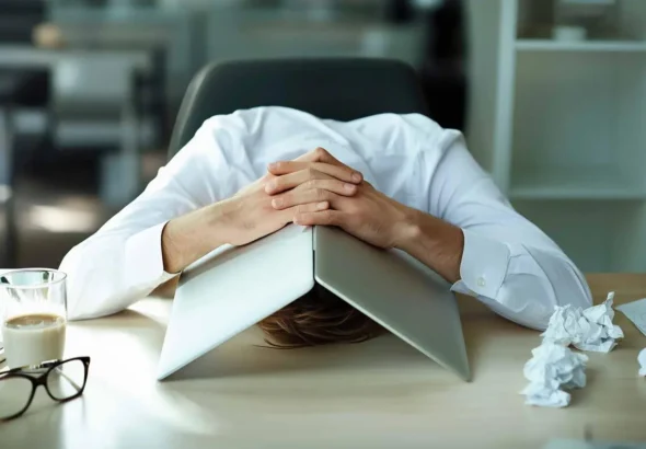 Burnout, depresión y trastornos del sueño entran al cuadro de enfermedades profesionales