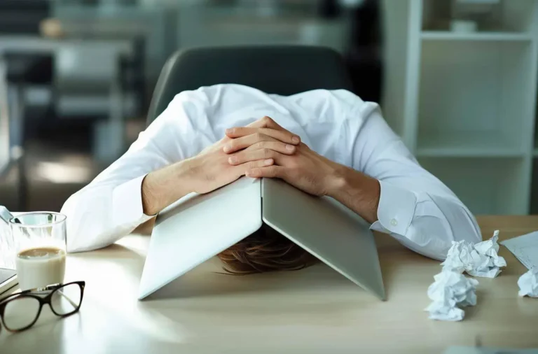 Burnout, depresión y trastornos del sueño entran al cuadro de enfermedades profesionales